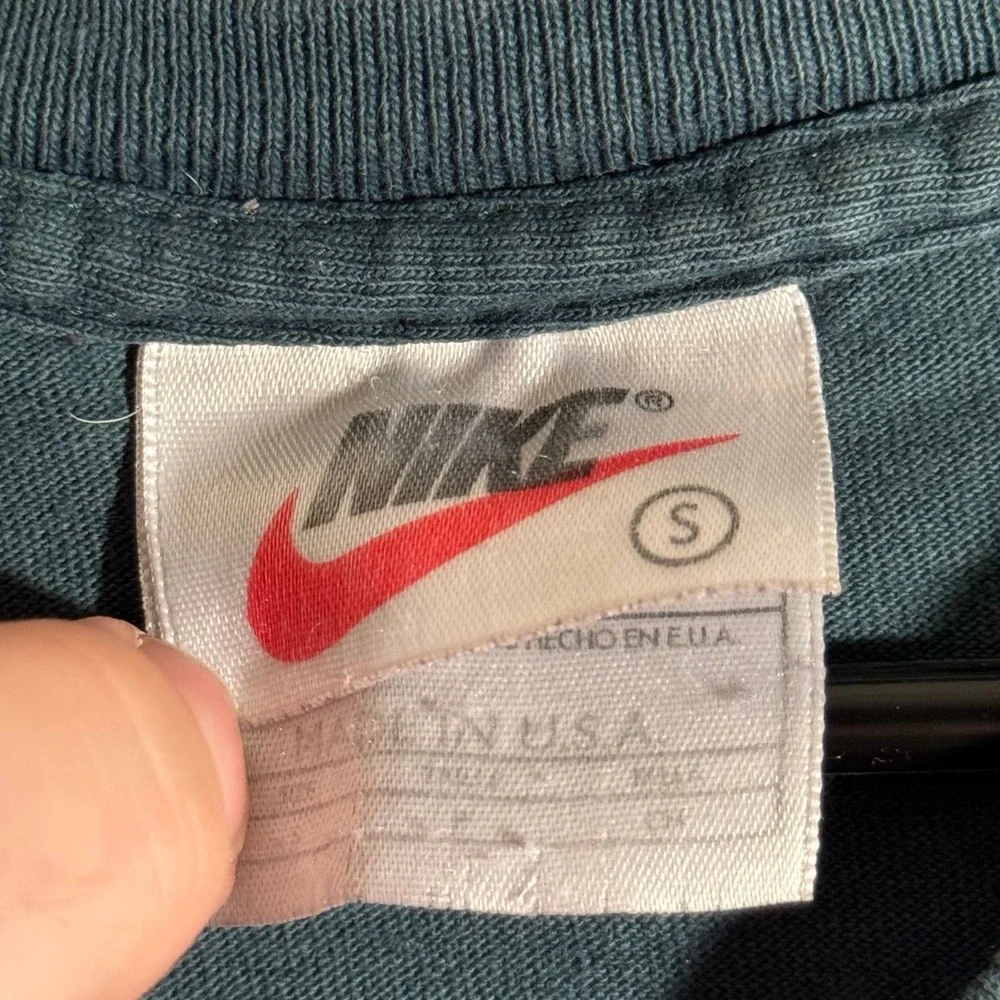 Vintage 90'S Nike Mini Swoosh USA Size S Small Shirt Green‎ V-Neck T-Shirt